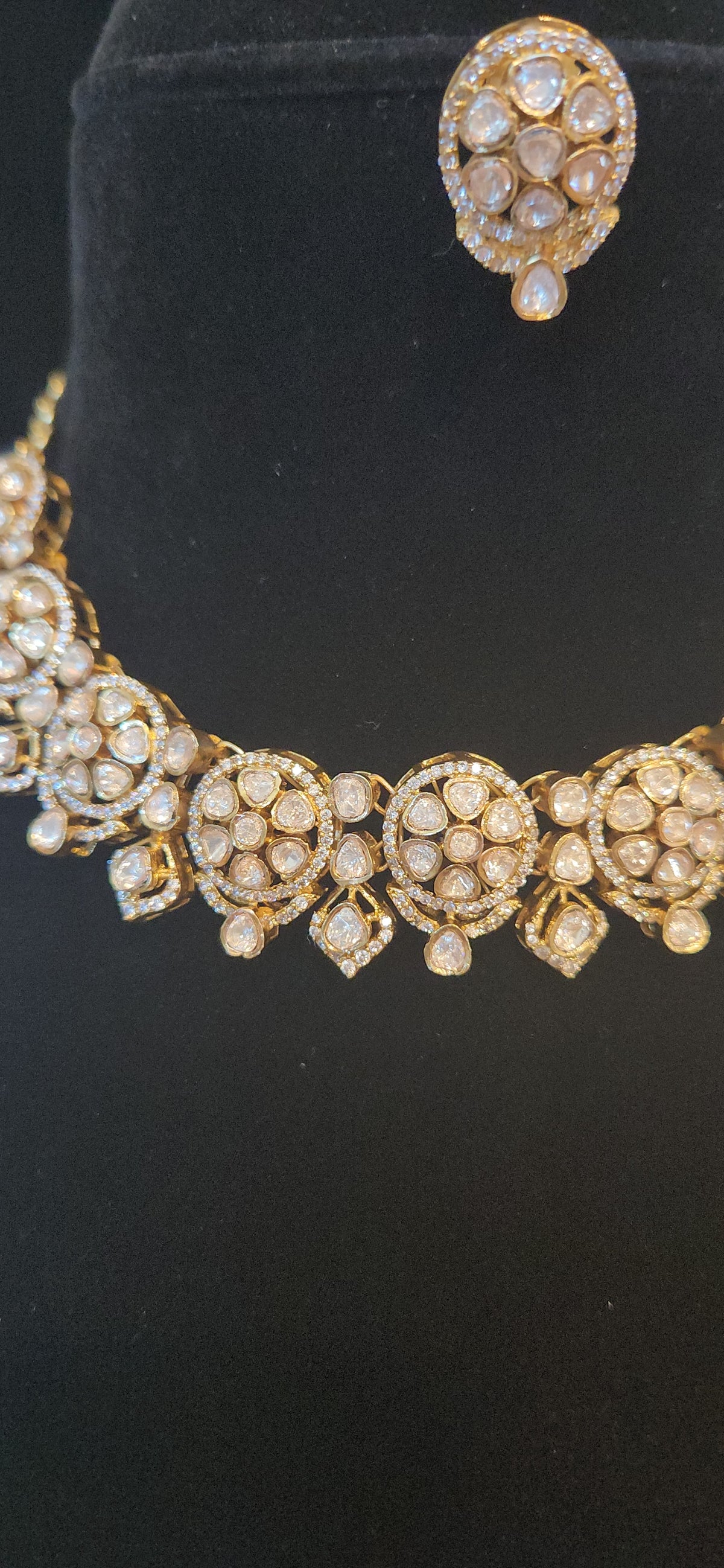 Floral Moissanite Neutral Choker Set