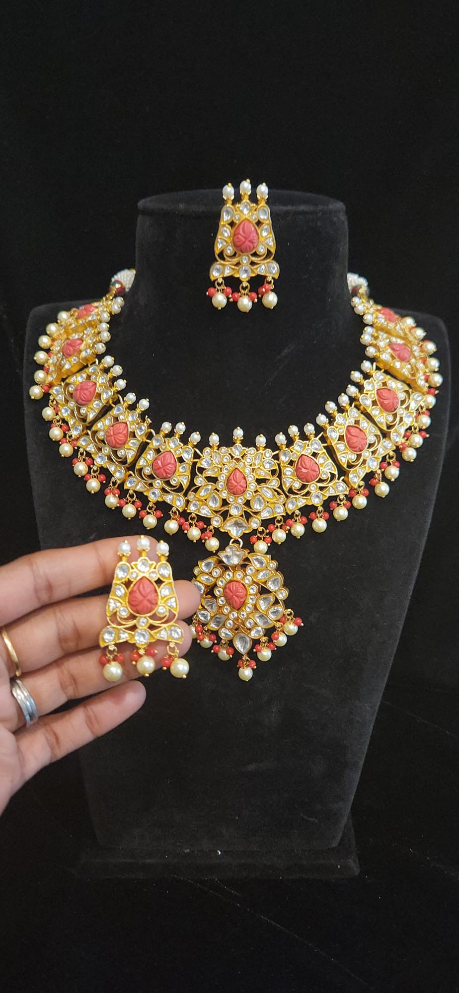 Jadau Kundan white and coral combination heavy neckset