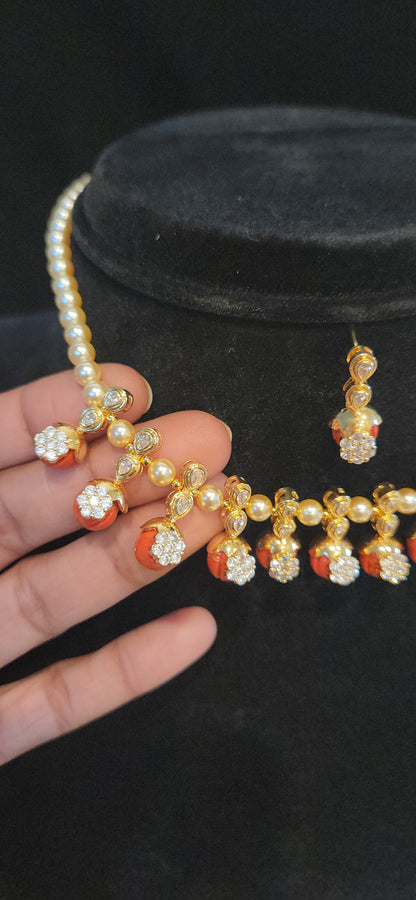 Elegant pearl necklace with pretty colored beads