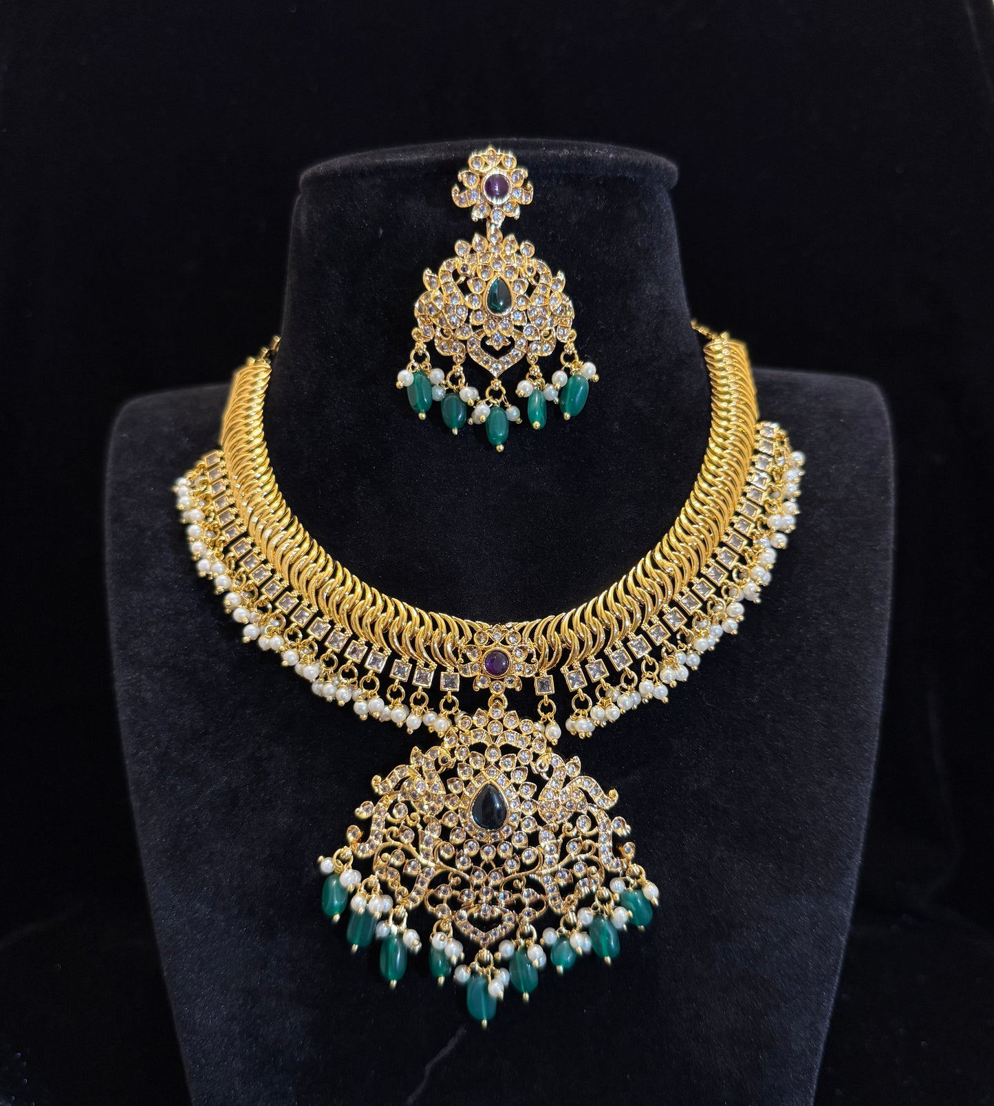 Grand Gold Finish Jalebi Necklace Set