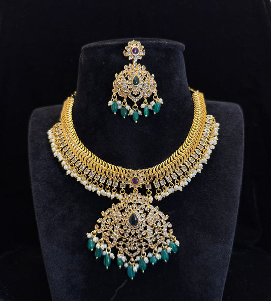 Grand Gold Finish Jalebi Necklace Set