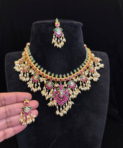 Traditional Jadua Kundan Necklace Set with Guttapoosalu