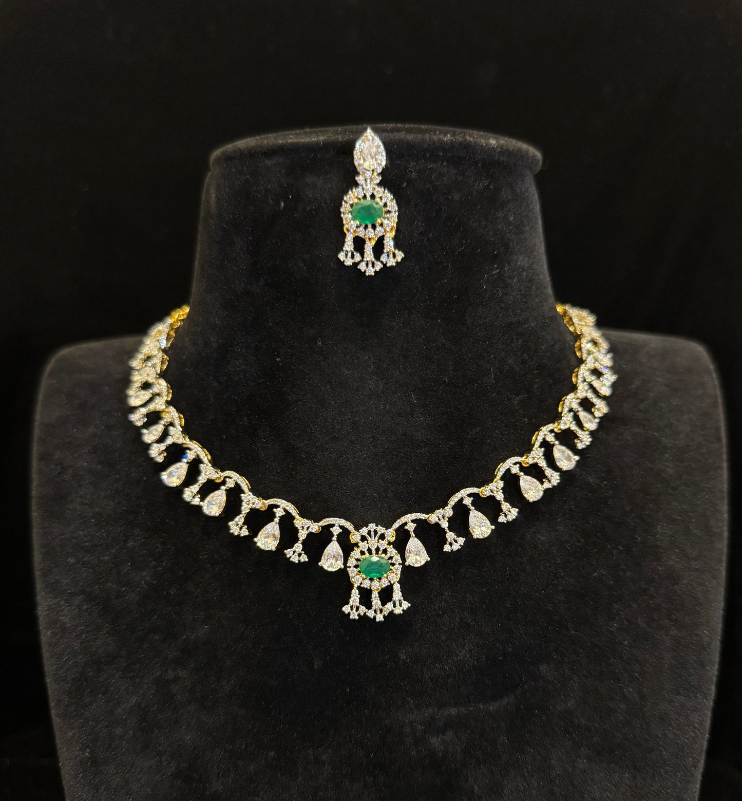 Delicate Emerald & Diamond Drop Necklace Set