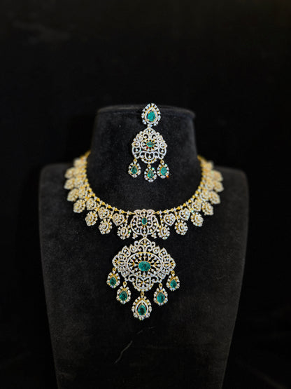 Luxury CZ Emerald Bridal Necklace Set