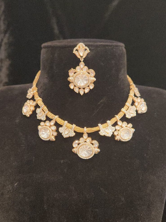 Gold finish polki kundan neck set