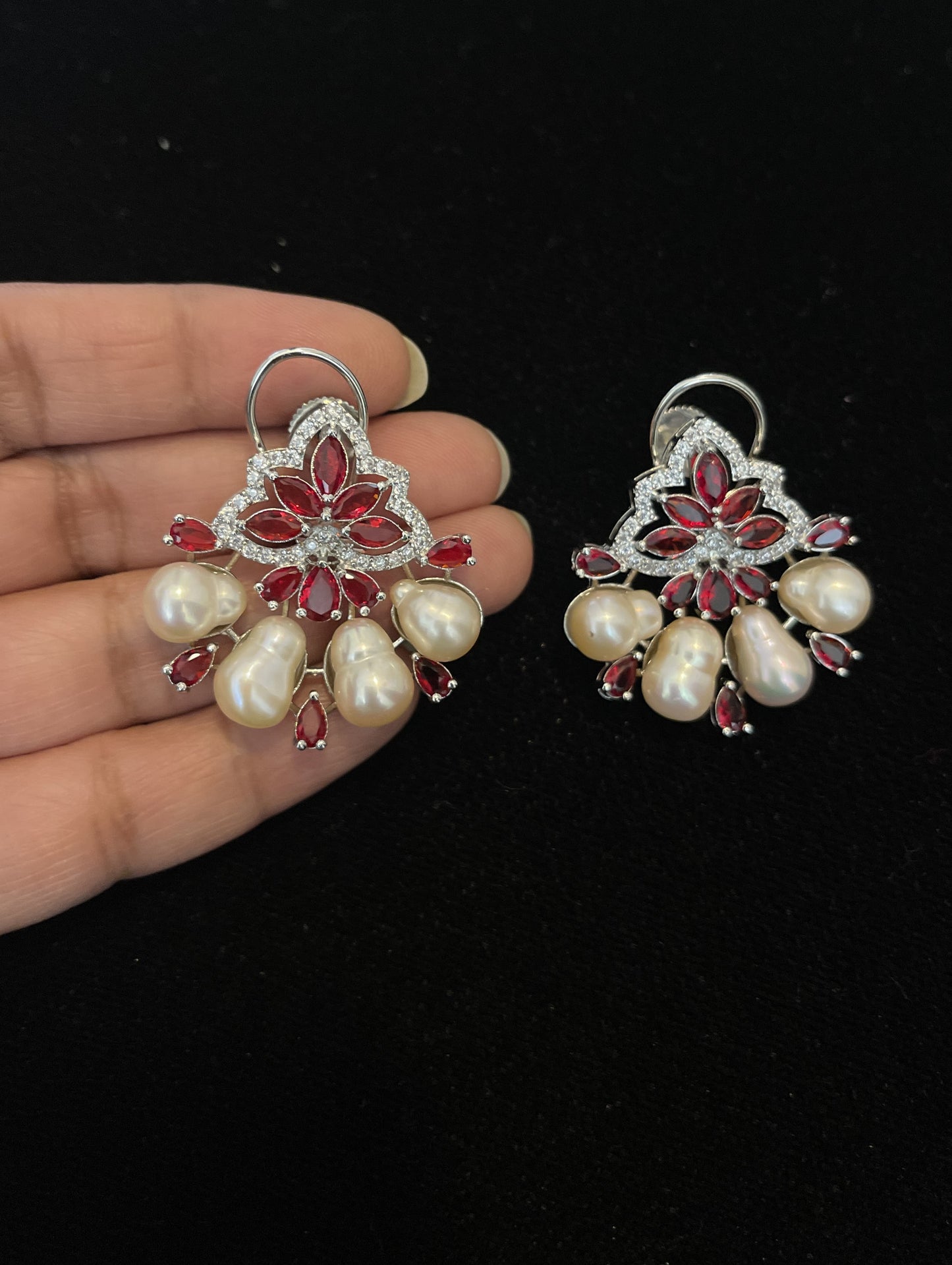 Pretty cocktail earrings with barooq pearls